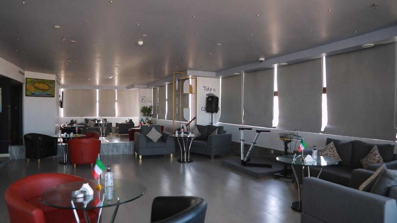Le Jazz Hotel Kuwait City Exterior photo